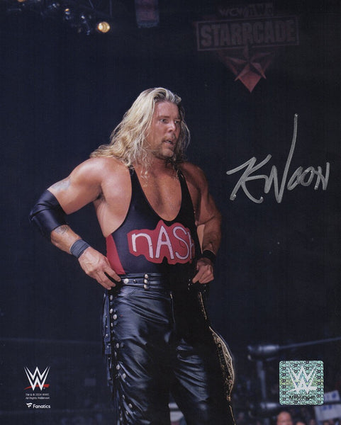 Kevin Nash Signed WWE Wrestling Pose 8x10 Photo - (SCHWARTZ SPORTS COA)