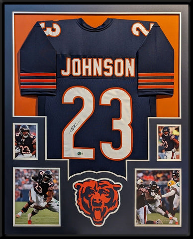 FRAMED CHICAGO BEARS ROSCHON JOHNSON AUTOGRAPHED SIGNED JERSEY BECKETT HOLO