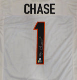 Cincinnati Bengals Ja'Marr Chase Autographed White Jersey Beckett QR #W969849