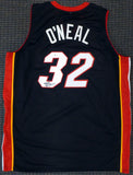 MIAMI HEAT SHAQUILLE O'NEAL AUTOGRAPHED BLACK JERSEY ON 3 BECKETT BAS 191015