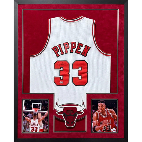Scottie Pippen Autographed Signed Framed White Chicago Bulls Jersey BECKETT