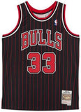 Signed Scottie Pippen Bulls Jersey