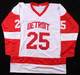 Darren McCarty Signed Detroit Red Wings Jersey (JSA COA) 4xStanley Cup Champ