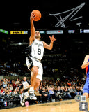 TONY PARKER AUTOGRAPHED 8X10 PHOTO SAN ANTONIO SPURS BECKETT BAS WITNESS 222827