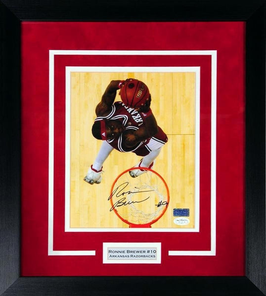 RONNIE BREWER AUTOGRAPHED ARKANSAS RAZORBACKS 8x10 FRAMED PHOTO COA