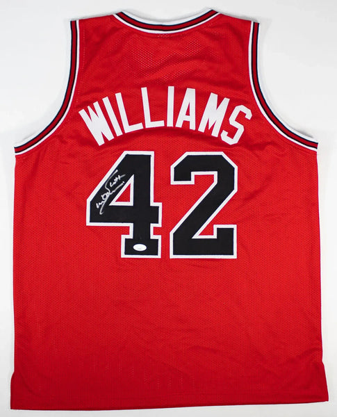 Scott Williams Signed Chicago Bulls Jersey (JSA COA) UNC Center
