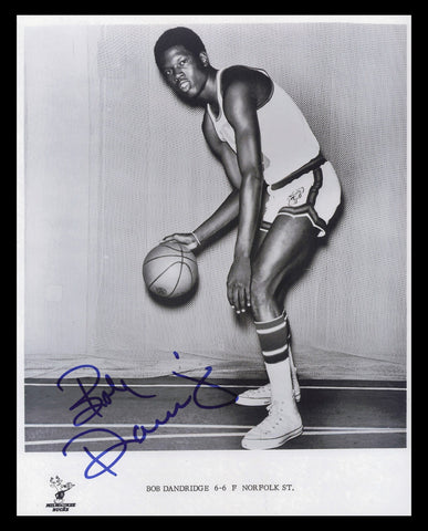 Bob Dandridge Autographed Signed 8x10 Photo Milwaukee Bucks SKU #245669