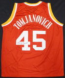 Rockets Rudy Tomjanovich Autographed Red Jersey Full Name Beckett QR #BH51731