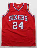 Bobby Jones Signed Philadelphia 76ers Jersey (Beckett) North Carolina Tar Heels