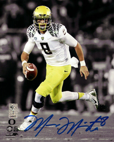 MARCUS MARIOTA AUTOGRAPHED SIGNED 8X10 PHOTO OREGON DUCKS MM HOLO STOCK #89175