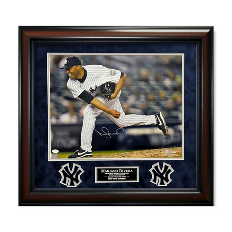 Mariano Rivera Signed Autographed 16x20 Photograph Framed to 20x24 JSA