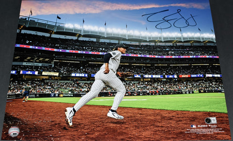 GEORGE LOMBARD JR SIGNED NEW YORK YANKEES MLB DEBUT 16x20 PHOTO BECKETT
