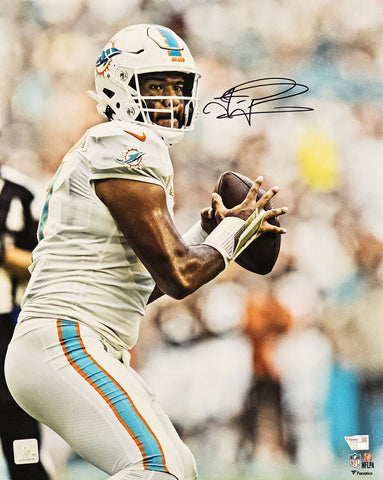TUA TAGOVAILOA AUTOGRAPHED 16X20 PHOTO MIAMI DOLPHINS FANATICS HOLO 220689