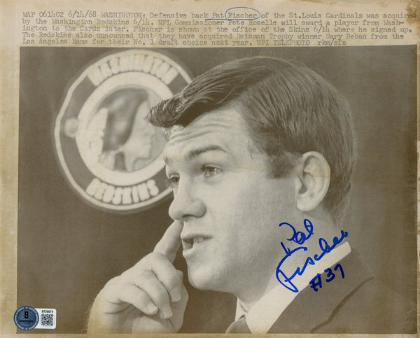 Pat Fischer Autographed Washington Redskins 8x10 Photo B&W Article Beckett 56664