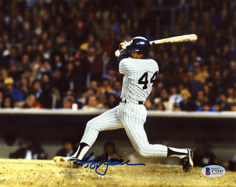 Reggie Jackson Signed Yankees Swinging Action 8x10 Photo -(Beckett COA)