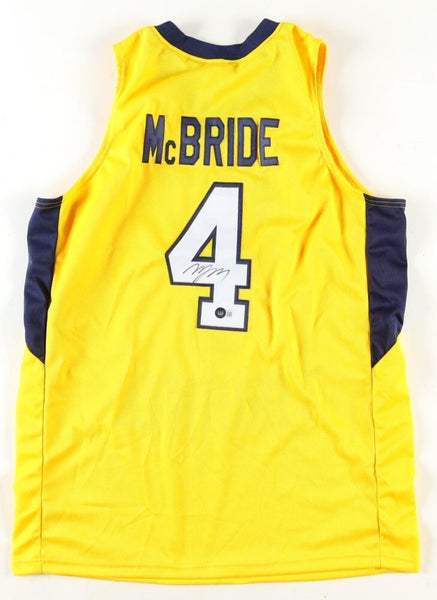 Deuce McBride Signed West Virginia Mountaineers Jersey (Beckett) Knicks 2021 Pck