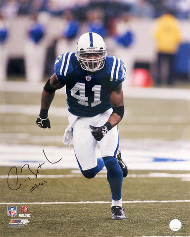 Antoine Bethea Signed Colts Blue Jersey Action 16x20 Photo - (SCHWARTZ COA)