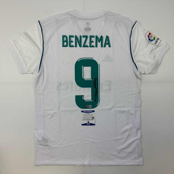 Autographed/Signed Karim Benzema Real Madrid 17-18 White Jersey Beckett COA