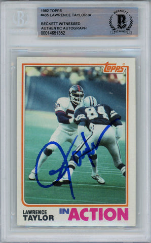 Lawrence Taylor Autographed 1982 Topps #435 Rookie Card Beckett Slab 39289