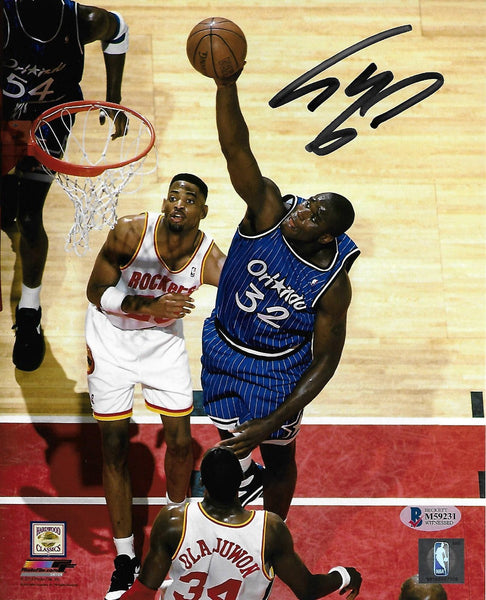 Shaquille O'Neal Autographed Orlando Magic 8x10 Photo Beckett Witnessed