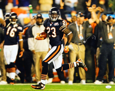 Devin Hester Chicago Bears Signed 16" x 20" Photo (JSA COA) 2024 H O F Inductee