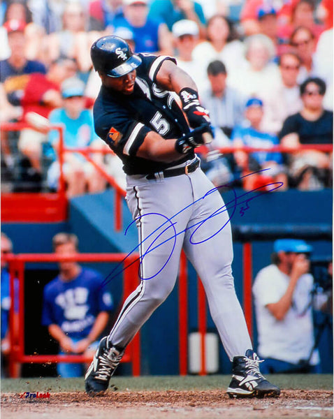 Frank Thomas Signed White Sox Swinging Action 16x20 Photo -(SCHWARTZ SPORTS COA)