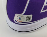 Magic Johnson Signed Los Angeles Lakers High-Top Sneaker (Beckett)
