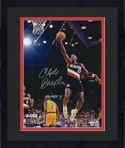 FRMD Clyde Drexler Portland Trail Blazers Signed 8x10 Lay Up vs. Lakers Photo