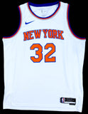 Karl-Anthony Towns Signed New York Knicks Nike Jersey (JSA) 2015 #1 Overall P00k
