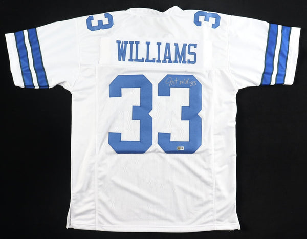 Javonte Williams Signed Dallas Cowboys Jersey (Beckett) Ex North Carolina R B