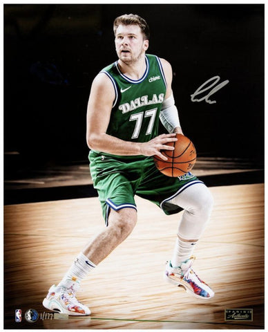 Luka Doncic Autographed Dallas Mavericks "Stepback" 16 x 20 Photo LE 177 Panini