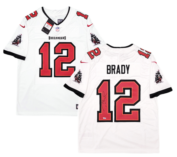TOM BRADY Autographed Tampa Bay Buccaneers White Nike Limited Jersey FANATICS