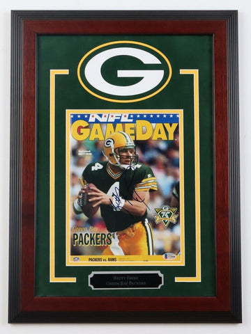 Brett Favre Signed Green Bay Packers Framed Game Program Display (Beckett)