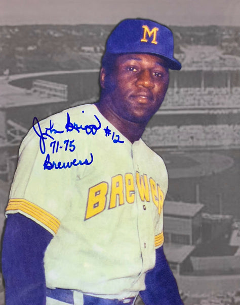 Milw Brewers Outfielder JOHNNY BRIGGS Signed 8x10 Photo #2 w/ 71-75 Brewers AUTO