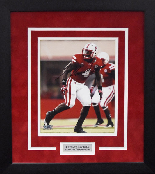 LAVONTE DAVID SIGNED NEBRASKA CORNHUSKERS 8x10 FRAMED PHOTO COA