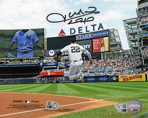 Juan Soto Signed New York Yankees Jump Onto Field 8x10 Photo -(Fanatics/MLB COA)
