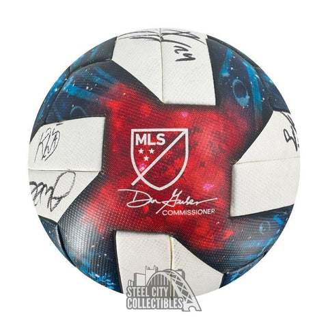 2019 Columbus Crew Auto Match Used Soccer Ball - BAS/Fanatics LOA (20 Sigs)
