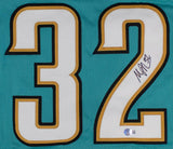 Maurice Jones-Drew Signed Jaguars Jersey (Beckett) 2011 NFL Rushing Ydg. Leader