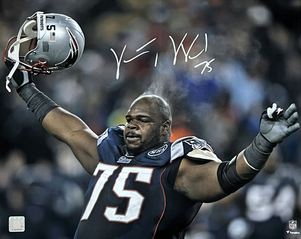 Vince Wilfork New England Patriots Signed 16x20 Photo Patriots Alumni COA