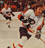 Bobby Clarke Signed Philadelphia Flyers Jersey (JSA) 2xStanly Cup Winner 74 & 75