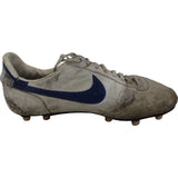 Dennis Smith Signed Game Used Nike Sz 11.5 Cleat Left Foot Beckett 44719