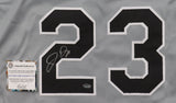 Ozzie Guillen Signed Chicago White Sox Jersey (Schwartz) 2005 World Series M.V.P