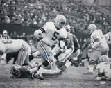 Paul Hornung Autographed Green Bay 16x20 B&W Running- JSA Witness Authentica