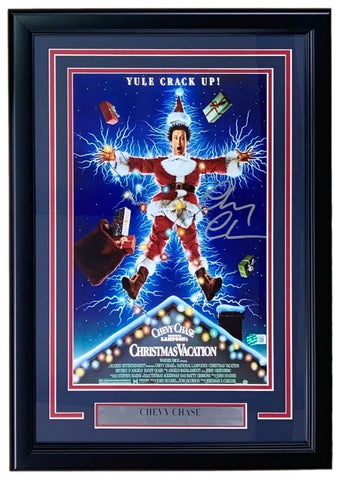 Chevy Chase Signed Framed 11x17 Lampoons Christmas Vacation Photo BAS