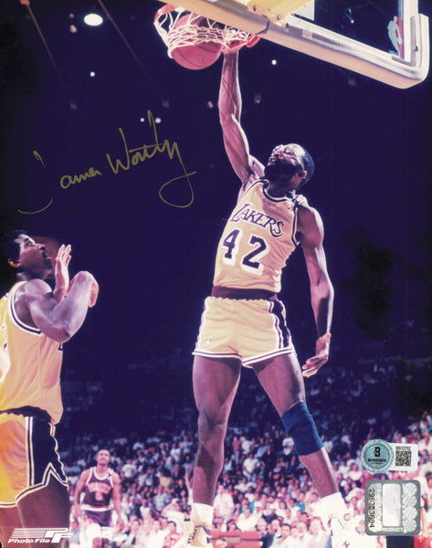 James Worthy Autographed 8x10 Photo Los Angeles Lakers Beckett BAS QR #BS12752