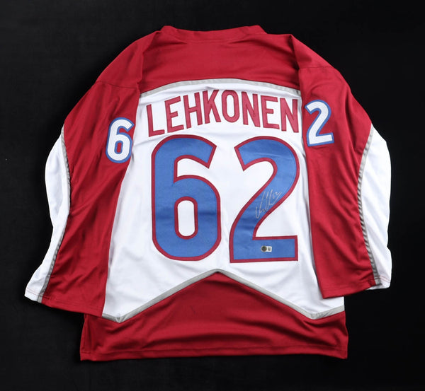 Artturi Lehkonen Signed Colorado Avalanche Jersey (Beckett) 22 Stanley Cup Champ