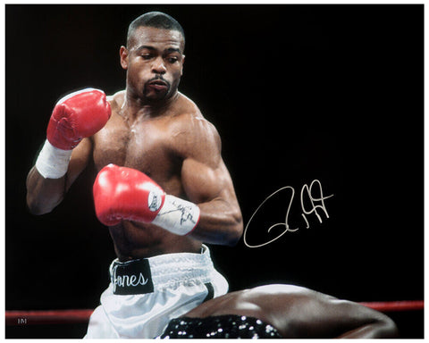 Roy Jones Jr. Signed Boxing White Trunks Action 16x20 Photo - (SCHWARTZ COA)