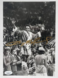Sugar Ray Leonard Autographed 8x10 Photo JSA COA