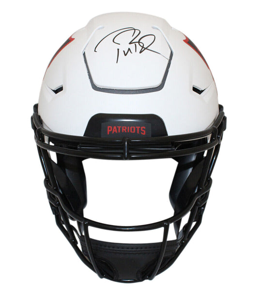 Tom Brady Signed New England Patriots Lunar SpeedFlex Helmet FAN 40091