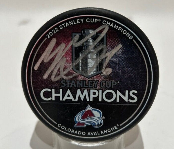 Mikko Rantanen Autographed 2022 Stanley Cup Champions Puck (Fanatics COA)
